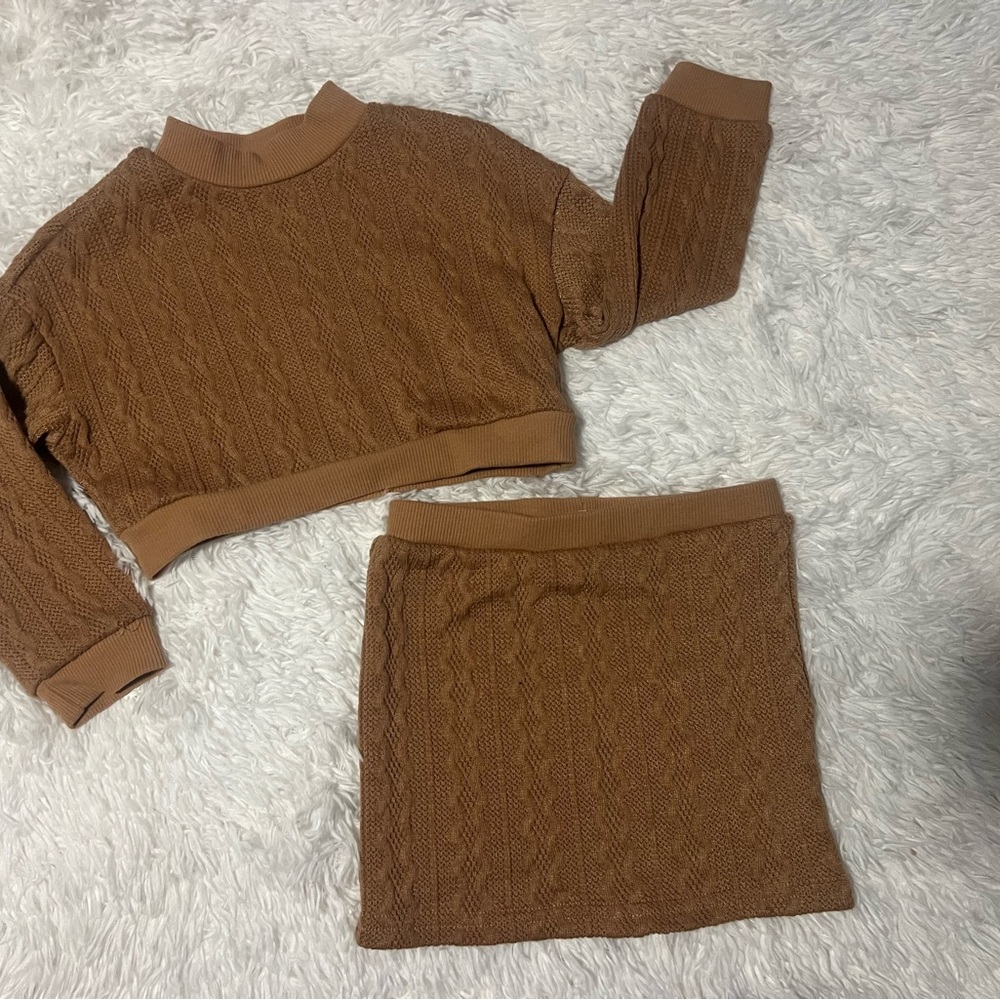 Girls 2pc Skirt Set